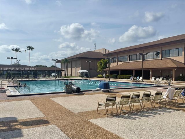 750 SW 138th Avenue 106F, Pembroke Pines, FL 33027