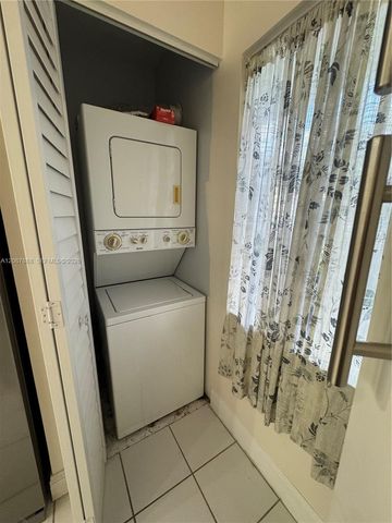 750 SW 138th Avenue 106F, Pembroke Pines, FL 33027