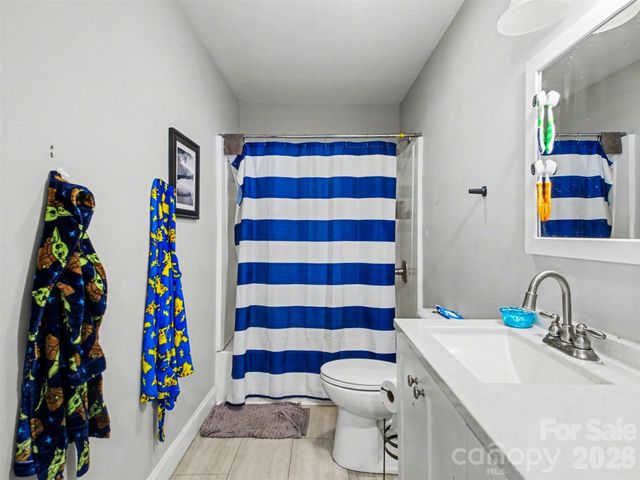 92 Saint Charles Avenue NE, Concord, NC 28025