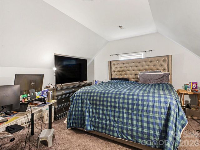 92 Saint Charles Avenue NE, Concord, NC 28025