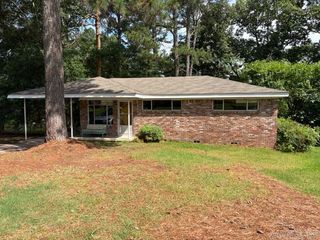 19 Barbara Circle, Little Rock, AR 72204
