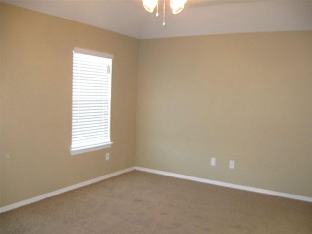 202 Splintered Arrow Drive, La Marque, TX 77568