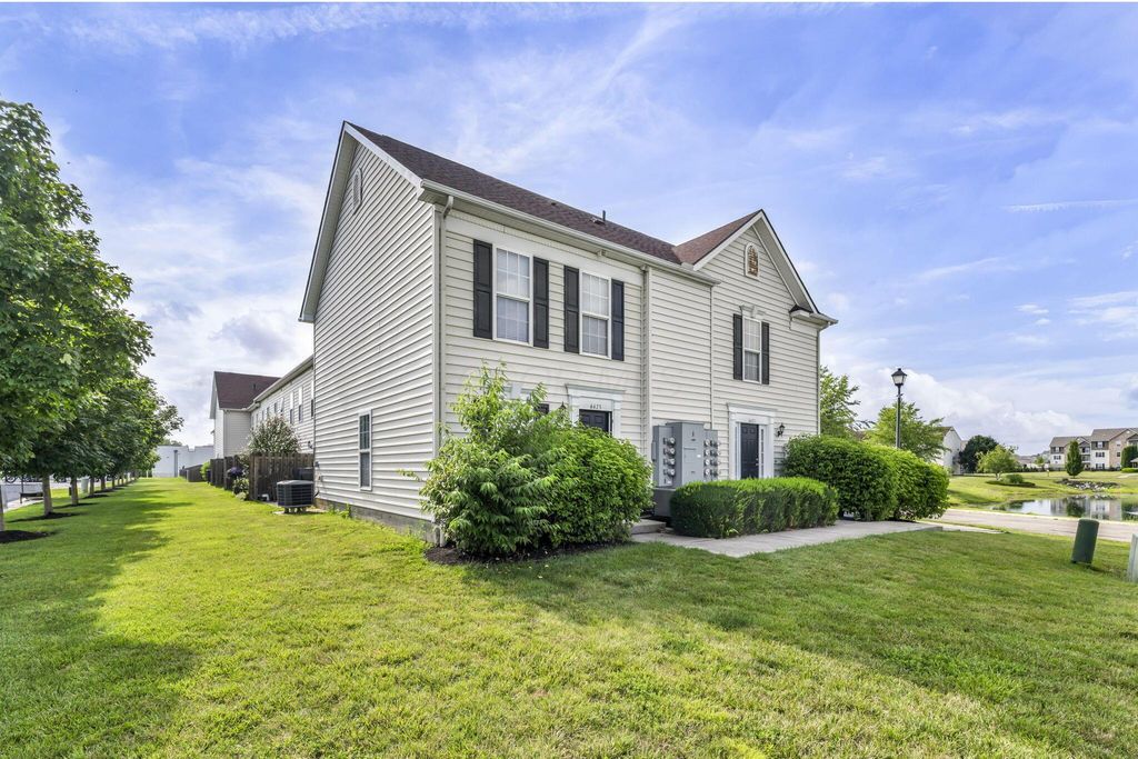 6423 Blue Knoll Drive, 49, Canal Winchester, OH 43110