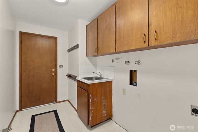 1019 Swanson Drive, Centralia, WA 98531