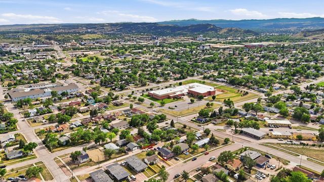 121 E NOWLIN, Rapid City, SD 57701