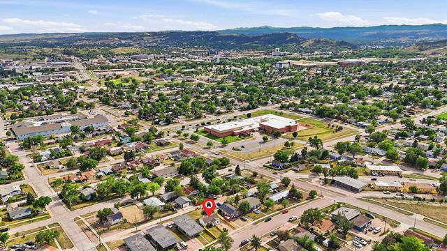 121 E NOWLIN, Rapid City, SD 57701