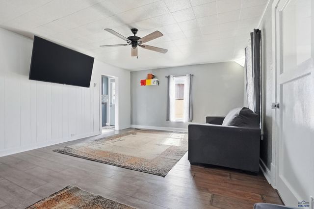 121 E NOWLIN, Rapid City, SD 57701