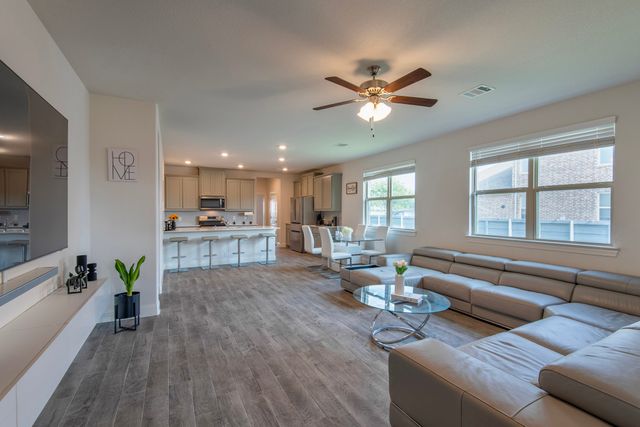 6017 Wildflower Way, Little Elm, TX 76227