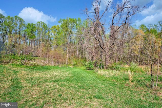 1588 MOUNTAIN VIEW RD, Stafford, VA 22554