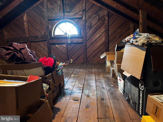 1588 MOUNTAIN VIEW RD, Stafford, VA 22554