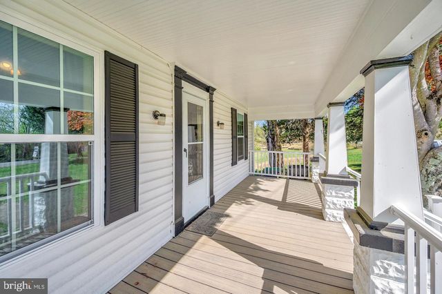 1588 MOUNTAIN VIEW RD, Stafford, VA 22554