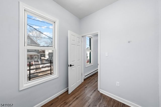 629 Magnolia Ave, Elizabeth City, NJ 07206