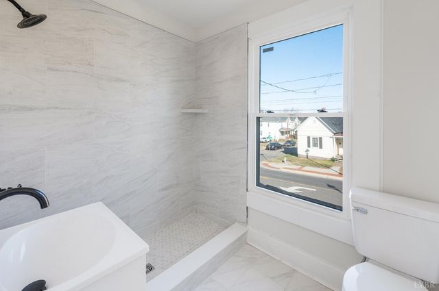 2927 Langhorne Road, Lynchburg, VA 24501