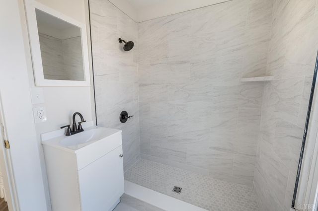 2927 Langhorne Road, Lynchburg, VA 24501