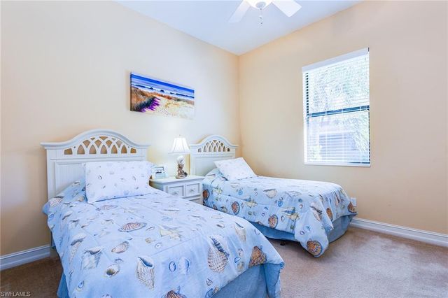 7747 Cottesmore DR, Naples, FL 34113