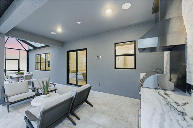 7444 SUMMER COURT, Sarasota, FL 34231