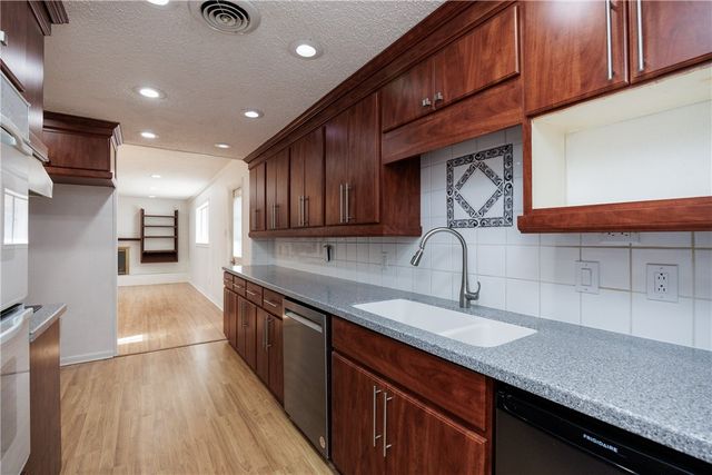 5214 Ponderosa, Corpus Christi, TX 78415
