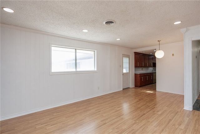 5214 Ponderosa, Corpus Christi, TX 78415