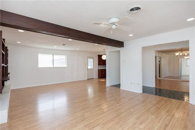 5214 Ponderosa, Corpus Christi, TX 78415