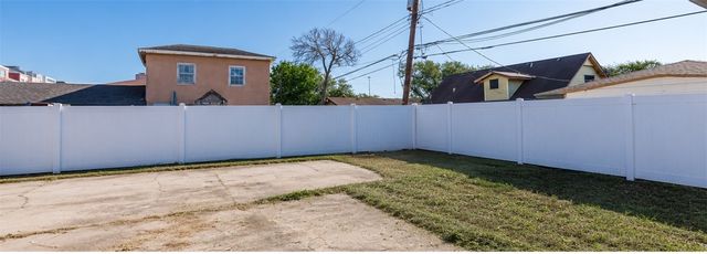 5214 Ponderosa, Corpus Christi, TX 78415