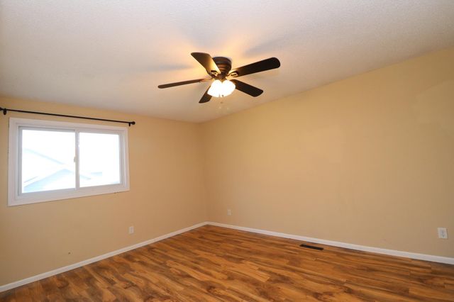 12924 16th Avenue S, Burnsville, MN 55337