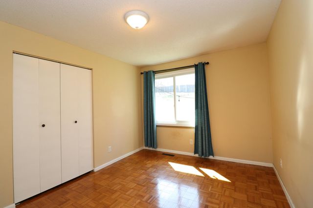 12924 16th Avenue S, Burnsville, MN 55337