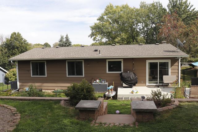 12924 16th Avenue S, Burnsville, MN 55337