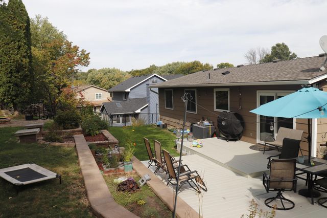 12924 16th Avenue S, Burnsville, MN 55337