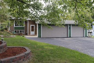 12924 16th Avenue S, Burnsville, MN 55337