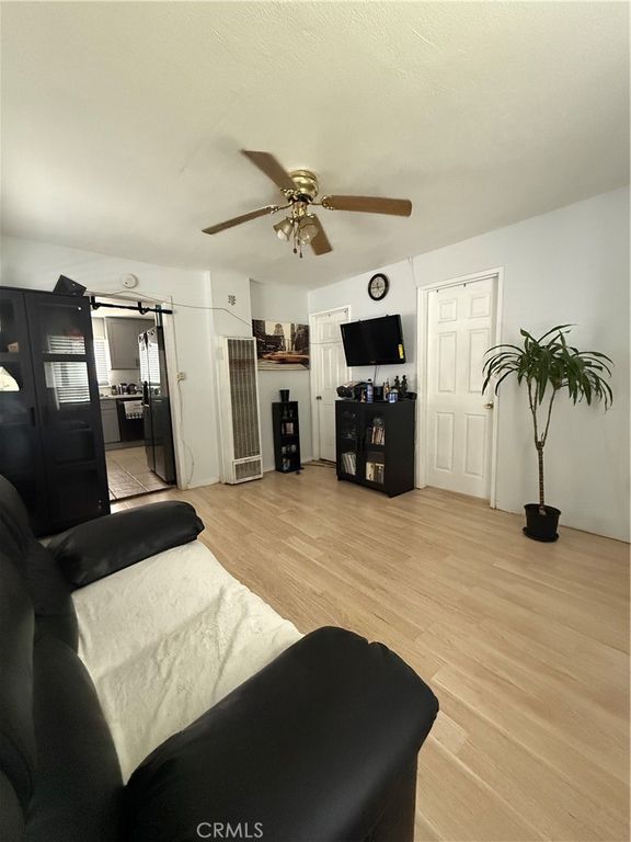 1336 1/2 S Knott, Anaheim, CA 92804 — photo 2