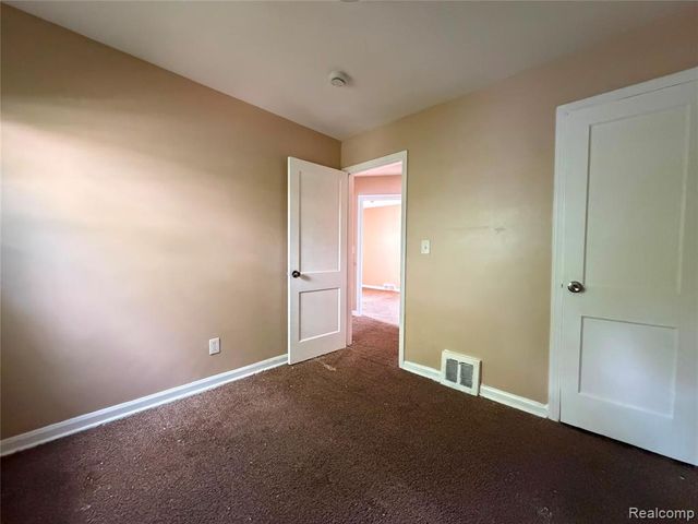 18550 Pierson Street, Detroit, MI 48219