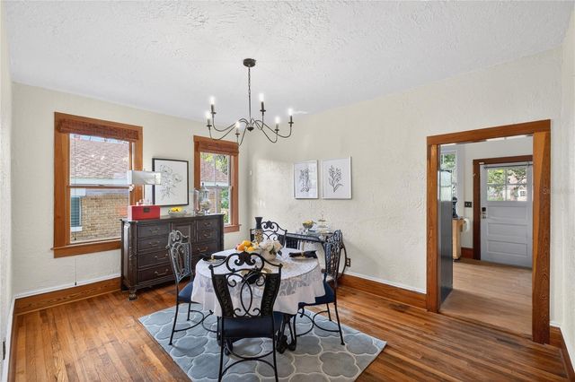 1305 WASHINGTON AVENUE, Eustis, FL 32726