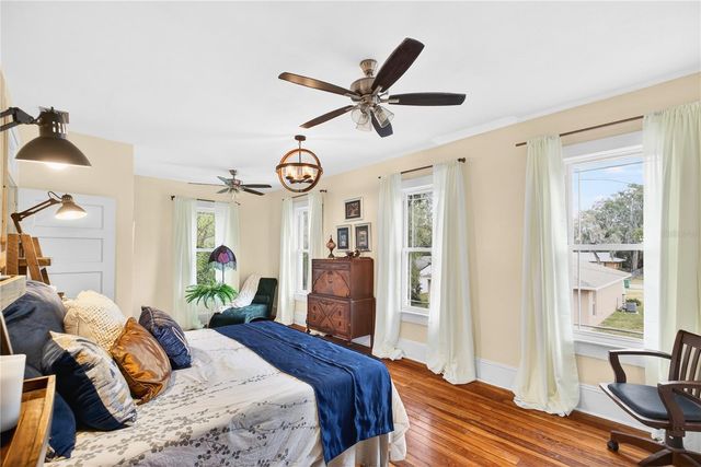 1305 WASHINGTON AVENUE, Eustis, FL 32726