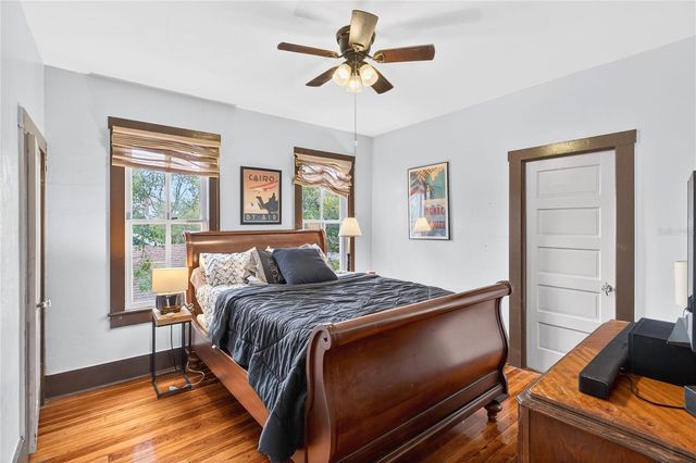 1305 WASHINGTON AVENUE, Eustis, FL 32726