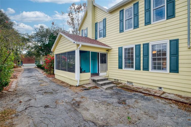 1305 WASHINGTON AVENUE, Eustis, FL 32726