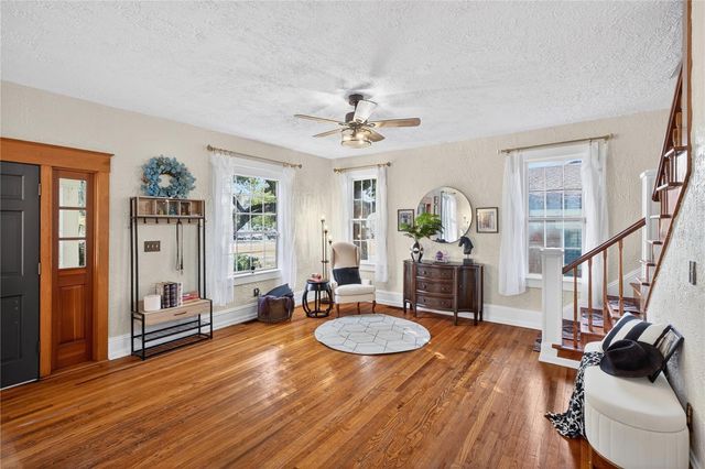 1305 WASHINGTON AVENUE, Eustis, FL 32726