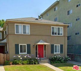 11928 Magnolia Boulevard, Valley Village, CA 91607
