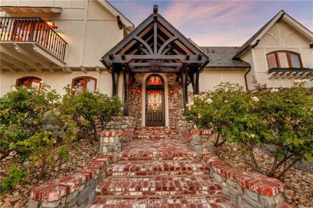 85 Saddlebow, Bell Canyon, CA 91307