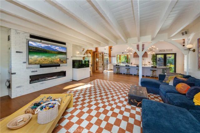 85 Saddlebow, Bell Canyon, CA 91307