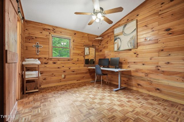 538 Burbank Road, Roan Mountain, TN 37687