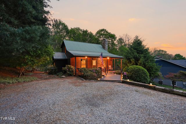 538 Burbank Road, Roan Mountain, TN 37687