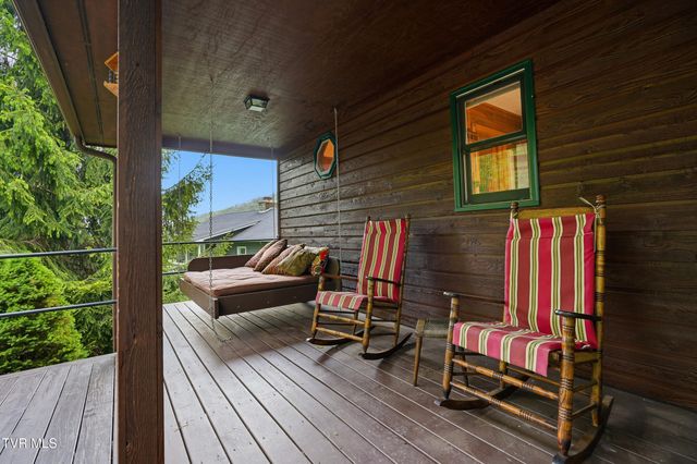 538 Burbank Road, Roan Mountain, TN 37687
