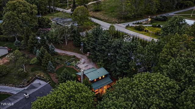 538 Burbank Road, Roan Mountain, TN 37687