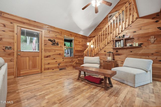 538 Burbank Road, Roan Mountain, TN 37687