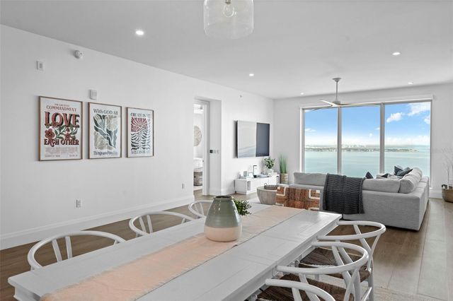 2910 W BARCELONA STREET 1902, Tampa, FL 33629