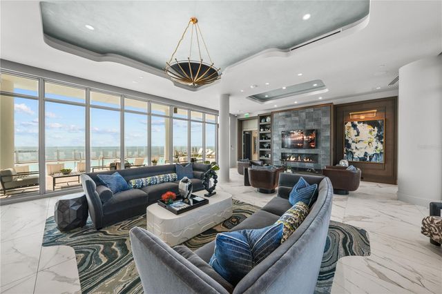 2910 W BARCELONA STREET 1902, Tampa, FL 33629