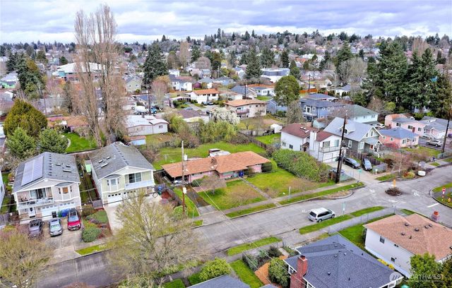4422 S Myrtle Street, Seattle, WA 98118