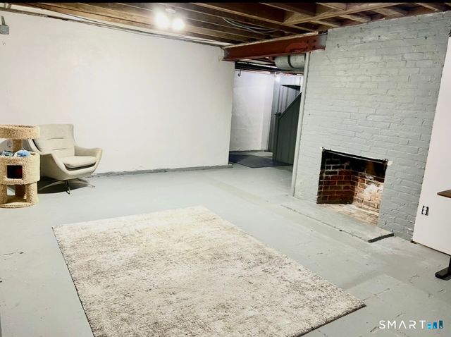 530 Bloomfield Avenue, Bloomfield, CT 06002