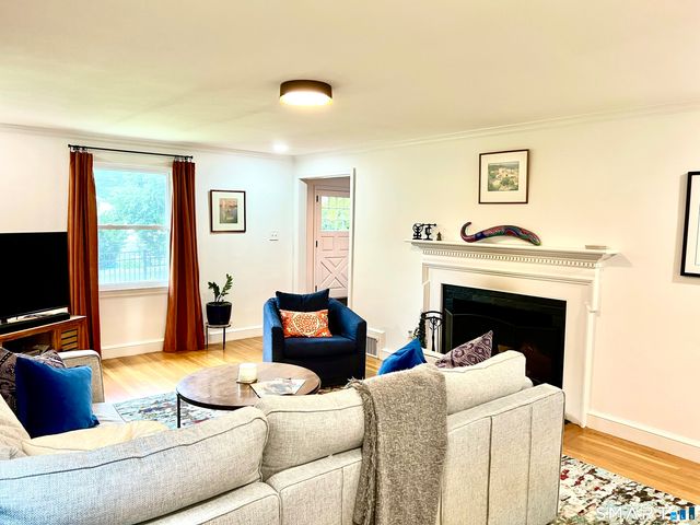 530 Bloomfield Avenue, Bloomfield, CT 06002