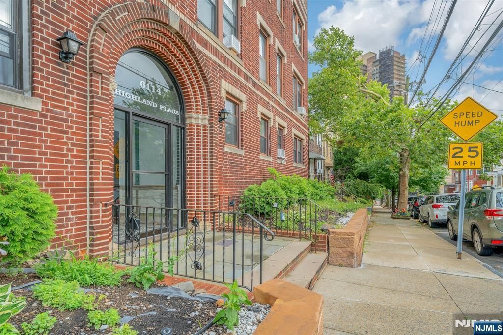 6114 Highland Place 1H, West New York, NJ 07093